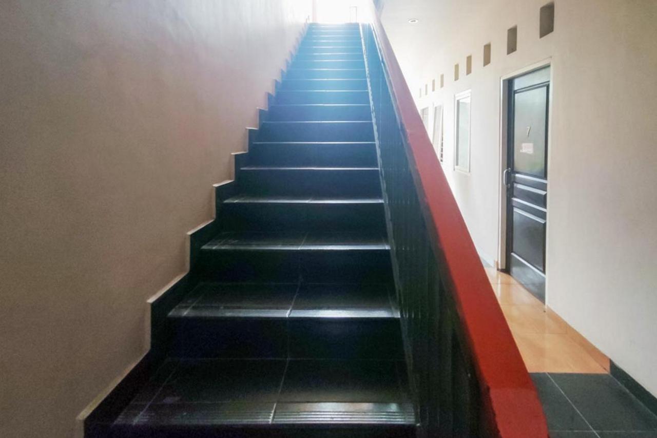 Chandra Graha Guesthouse Παλού Εξωτερικό φωτογραφία