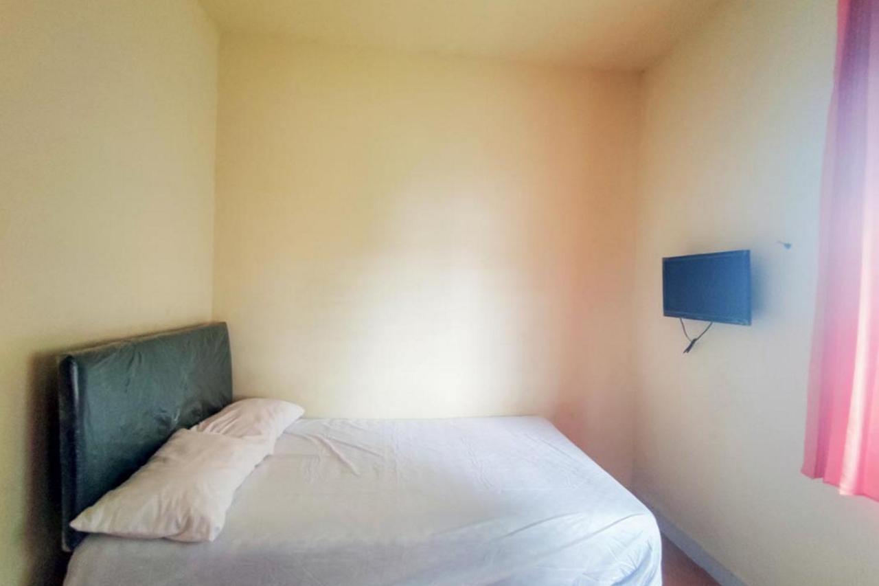 Chandra Graha Guesthouse Παλού Εξωτερικό φωτογραφία